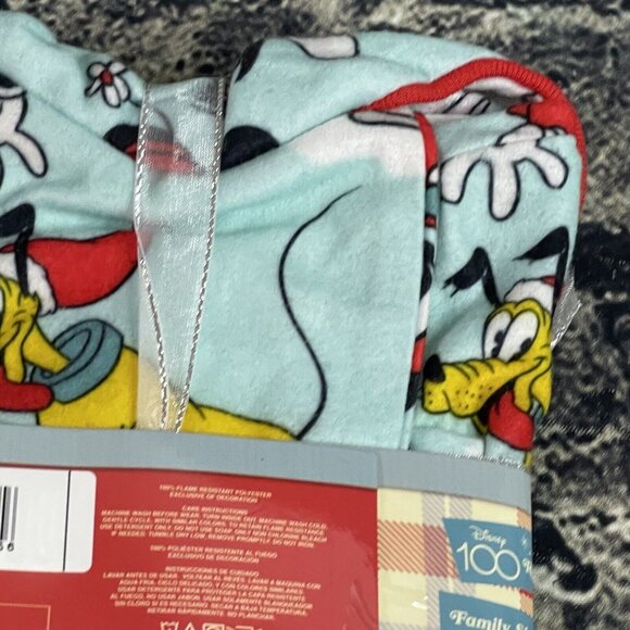 Toddler Disney 12 Months 100 Mickey Mouse Friends Matching Family 2pc Pajama Set - Picture 10 of 10